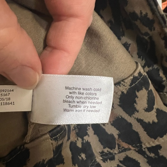 Lane Bryant - Ruffle-Bottom Jacket - Animal Print Size 18 - Picture 9 of 9